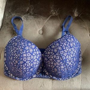 Victoria secret bra. Size 34DDD